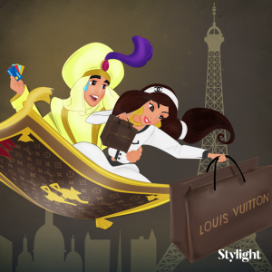 Stylight Jasmine en Aladdin op vliegend tapijt voor Eifeltoren met shopping bags